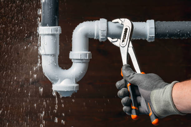 Professional Plumbing technician working in Goodrich, TX